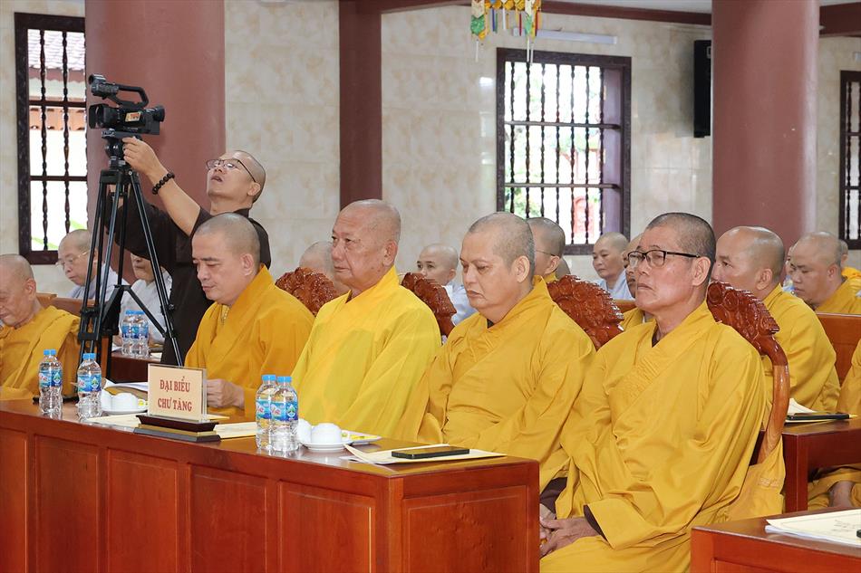 1 ĐẠI BIỂU THAM DỰ 1 ĐẠI BIỂU THAM DỰ