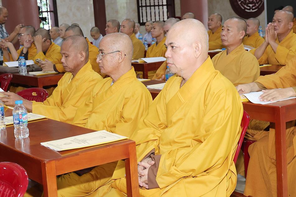1 ĐẠI BIỂU THAM DỰ 1 ĐẠI BIỂU THAM DỰ
