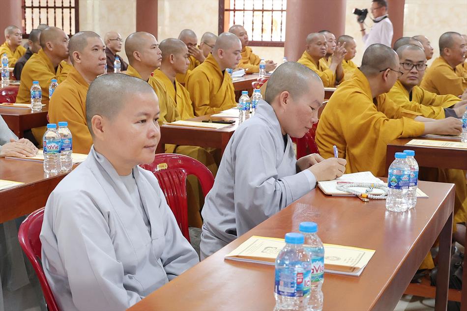 1 ĐẠI BIỂU THAM DỰ 1 ĐẠI BIỂU THAM DỰ
