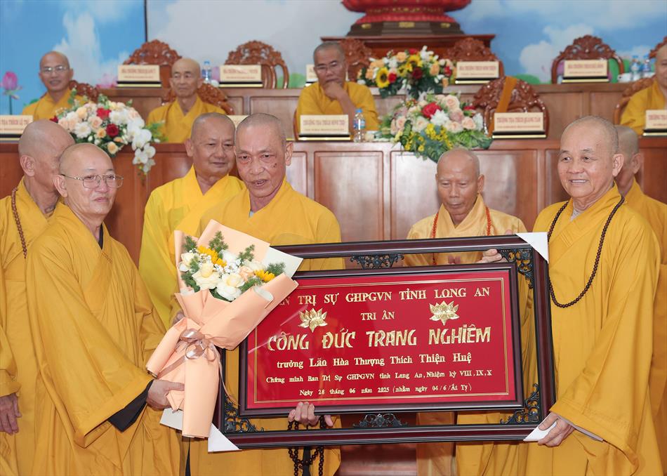 5 TẶNG KHÁNH VÀNG 5 TẶNG KHÁNH VÀNG