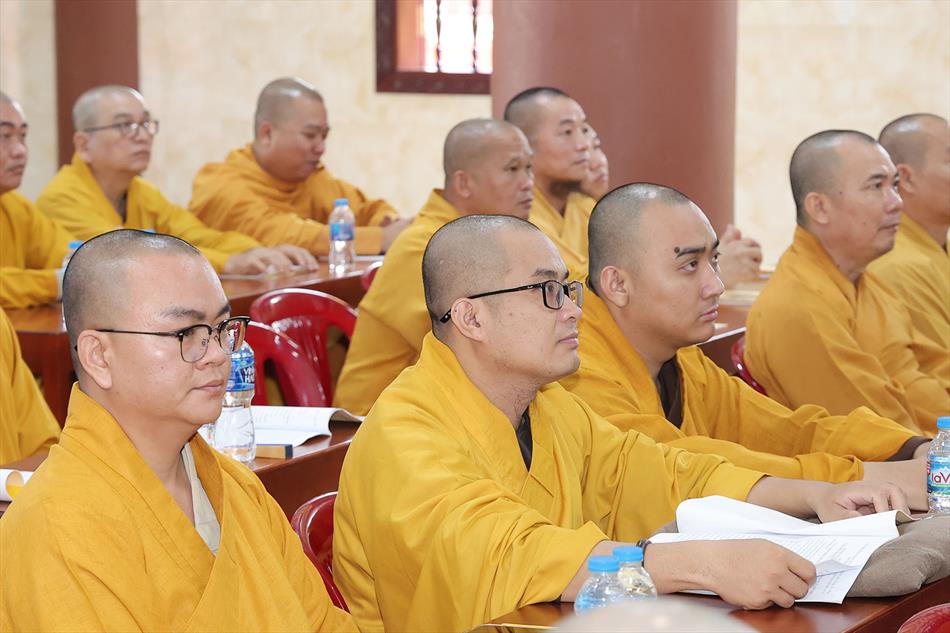 1 ĐẠI BIỂU THAM DỰ 1 ĐẠI BIỂU THAM DỰ