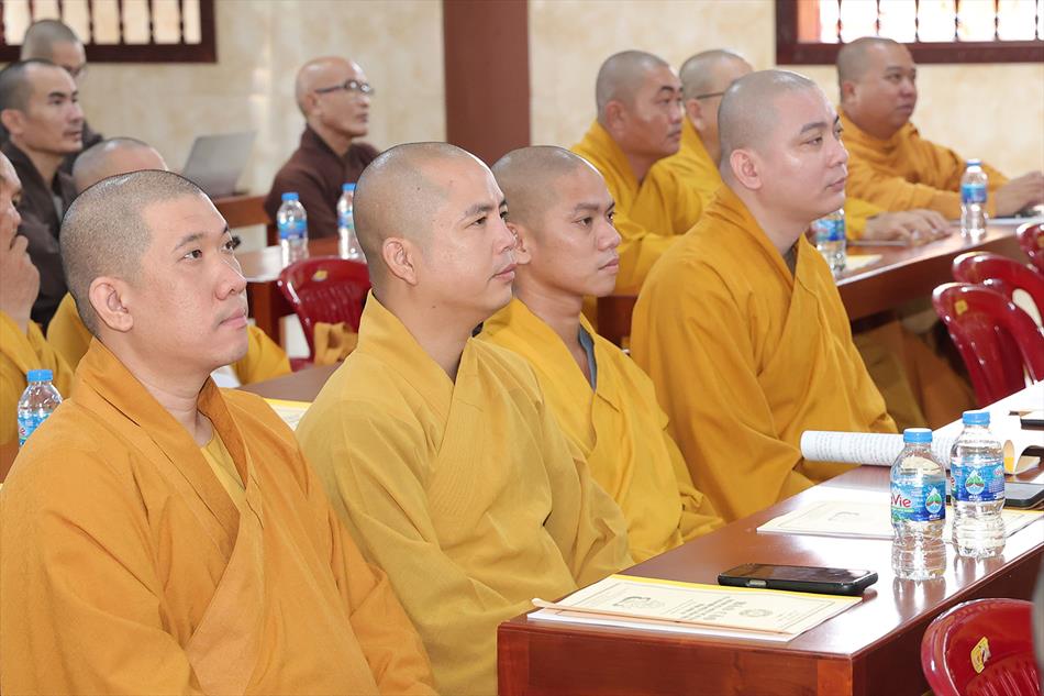 1 ĐẠI BIỂU THAM DỰ 1 ĐẠI BIỂU THAM DỰ