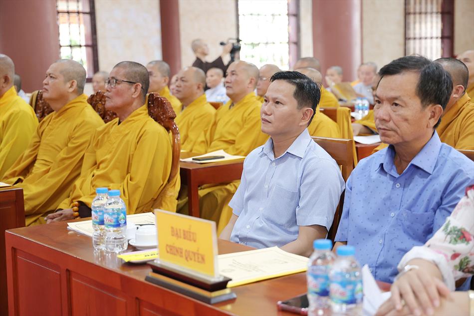 1 ĐẠI BIỂU THAM DỰ 1 ĐẠI BIỂU THAM DỰ