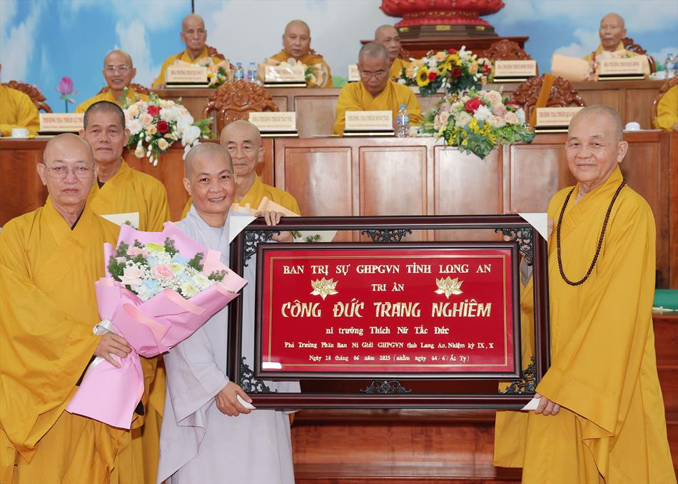 5 TẶNG KHÁNH VÀNG 5 TẶNG KHÁNH VÀNG