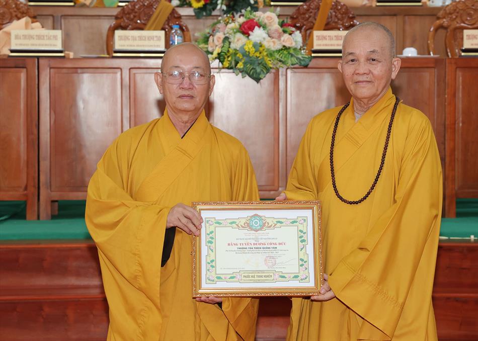 7 TẶNG BẰNG TUYÊN DƯƠNG CÔNG ĐỨC 7 TẶNG BẰNG TUYÊN DƯƠNG CÔNG ĐỨC