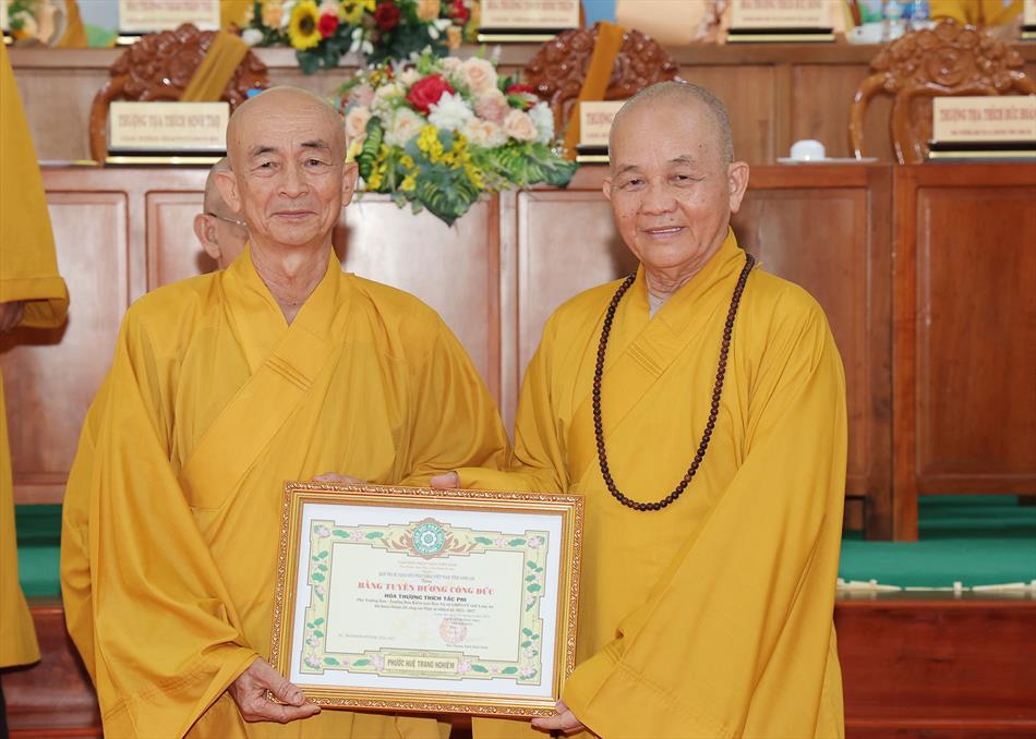 7 TẶNG BẰNG TUYÊN DƯƠNG CÔNG ĐỨC 7 TẶNG BẰNG TUYÊN DƯƠNG CÔNG ĐỨC