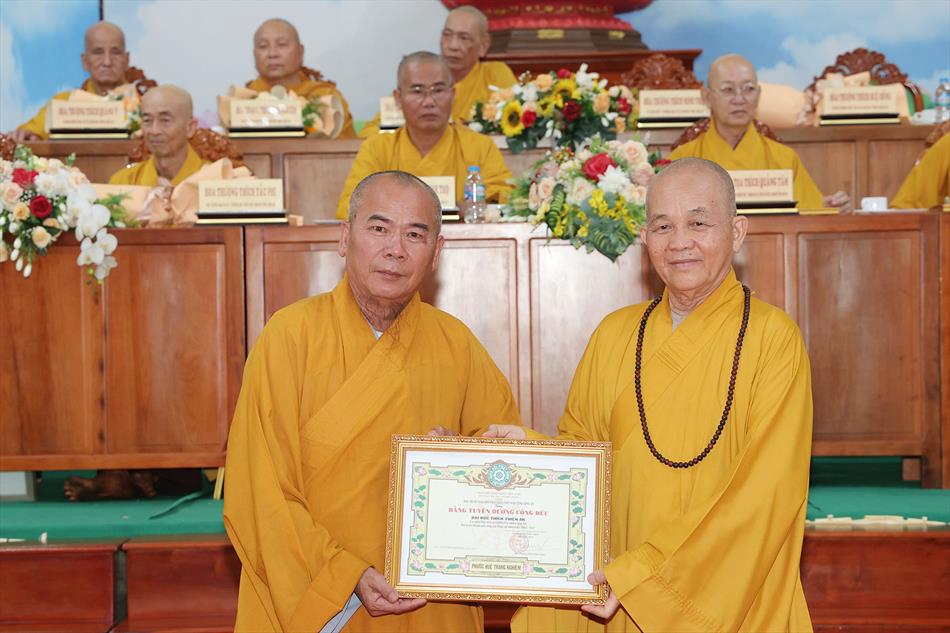 7 TẶNG BẰNG TUYÊN DƯƠNG CÔNG ĐỨC 7 TẶNG BẰNG TUYÊN DƯƠNG CÔNG ĐỨC