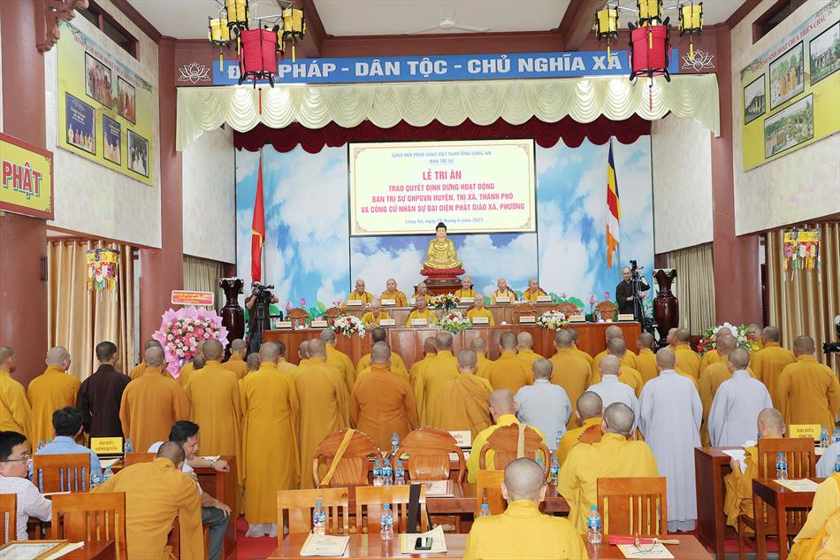 4 QUANG CẢNH 4 QUANG CẢNH