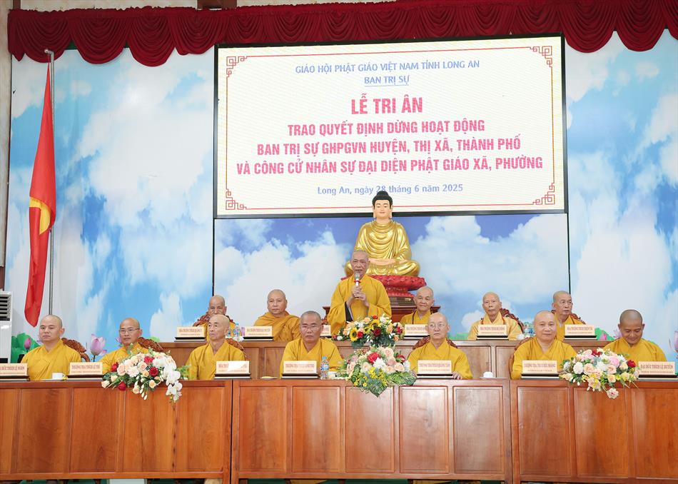 4 QUANG CẢNH 4 QUANG CẢNH