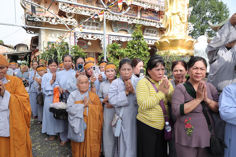 2 DI QUAN VÀ TRÀ TỲ 2 DI QUAN VÀ TRÀ TỲ