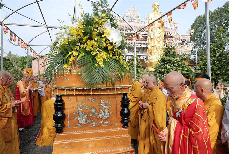 2 DI QUAN VÀ TRÀ TỲ 2 DI QUAN VÀ TRÀ TỲ