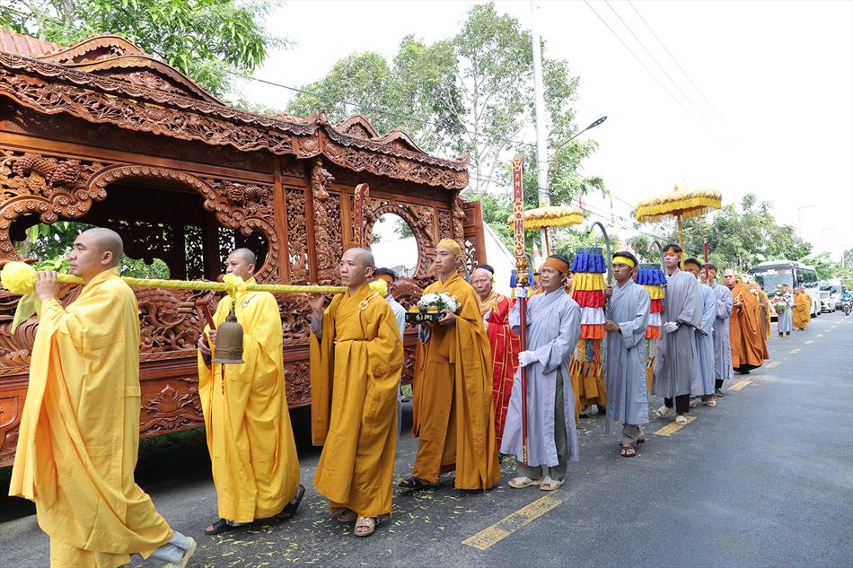 2 DI QUAN VÀ TRÀ TỲ 2 DI QUAN VÀ TRÀ TỲ