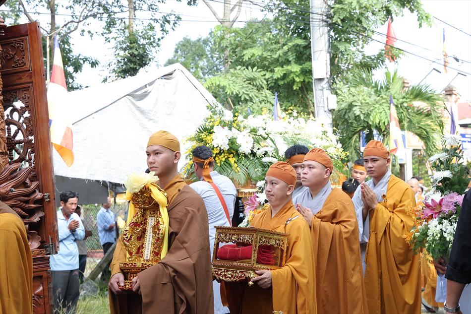 2 DI QUAN VÀ TRÀ TỲ 2 DI QUAN VÀ TRÀ TỲ