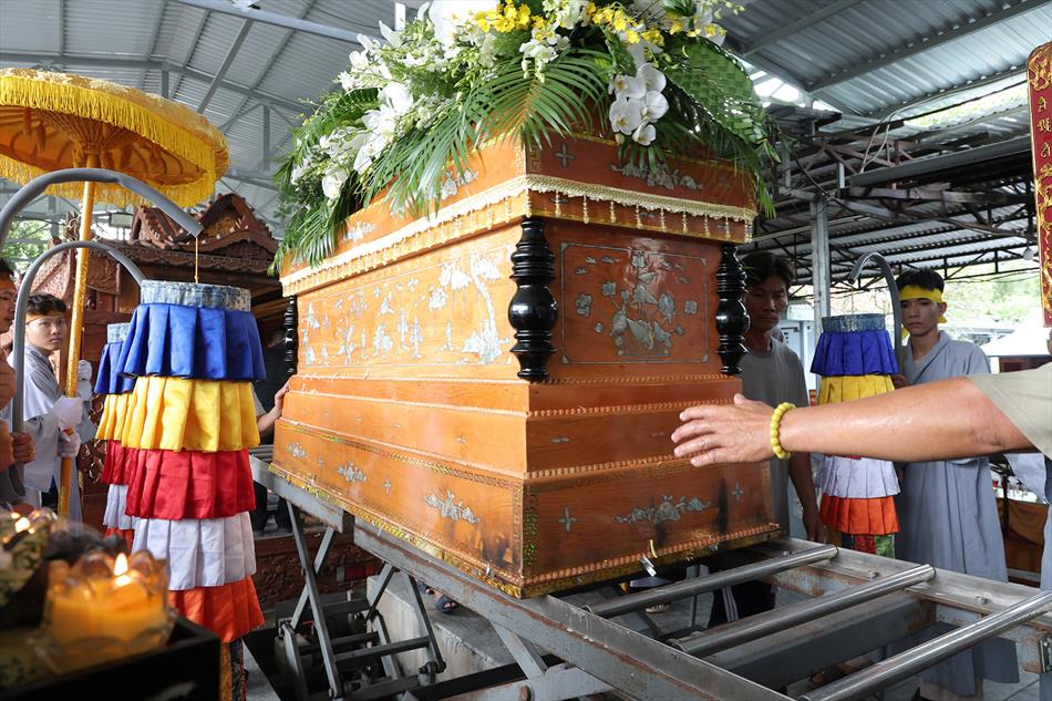 2 DI QUAN VÀ TRÀ TỲ 2 DI QUAN VÀ TRÀ TỲ