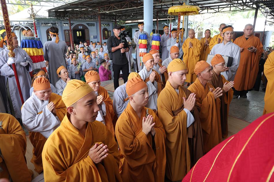 2 DI QUAN VÀ TRÀ TỲ 2 DI QUAN VÀ TRÀ TỲ