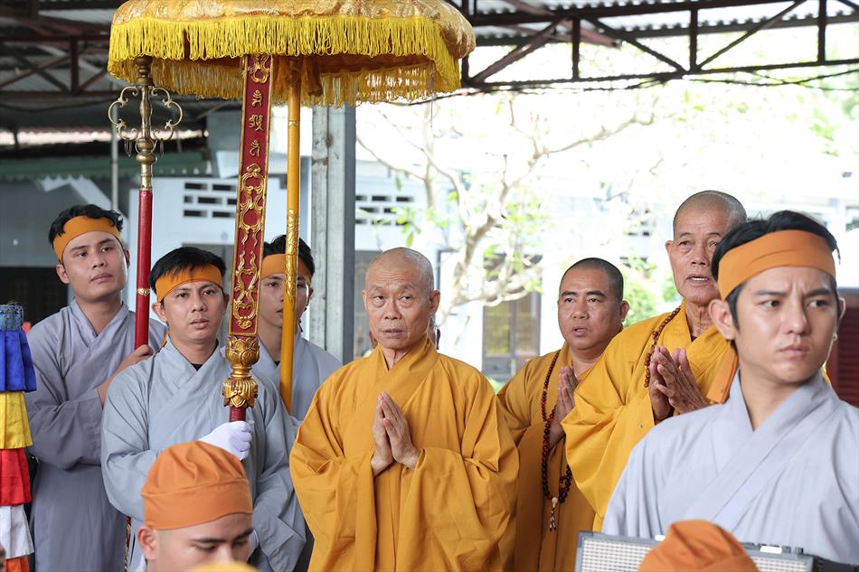 2 DI QUAN VÀ TRÀ TỲ 2 DI QUAN VÀ TRÀ TỲ