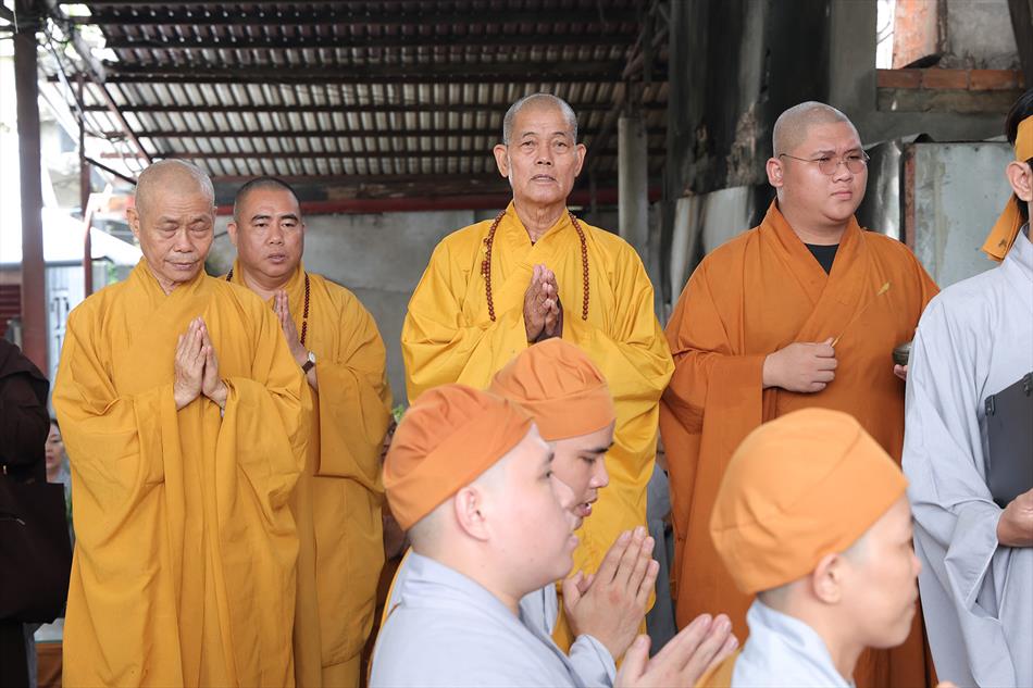 2 DI QUAN VÀ TRÀ TỲ 2 DI QUAN VÀ TRÀ TỲ