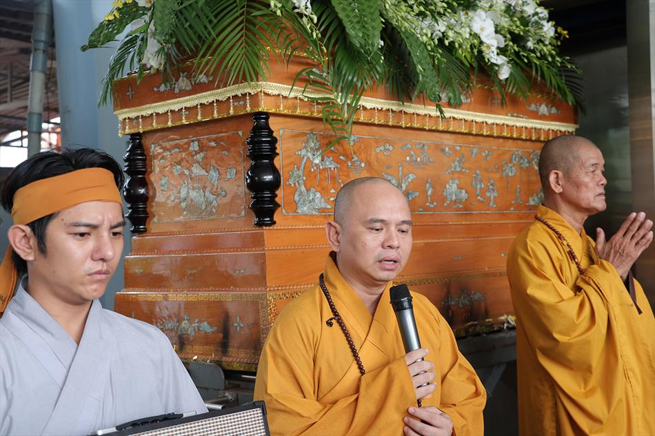 2 DI QUAN VÀ TRÀ TỲ 2 DI QUAN VÀ TRÀ TỲ