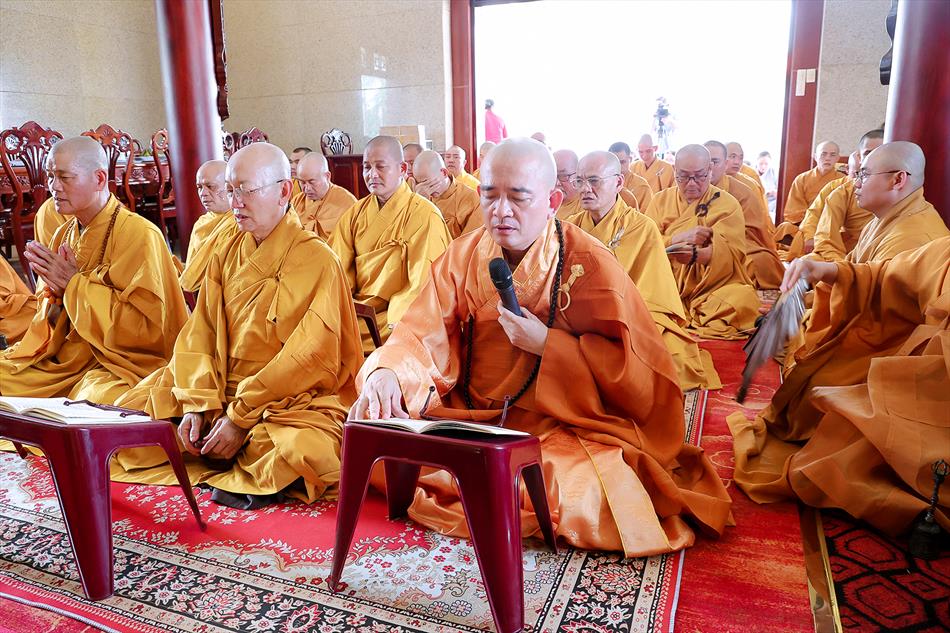 1 NGHI THỨC TỤNG KINH 1 NGHI THỨC TỤNG KINH