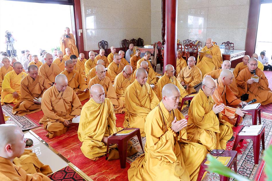 1 NGHI THỨC TỤNG KINH 1 NGHI THỨC TỤNG KINH
