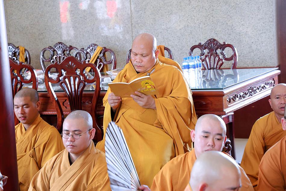 1 NGHI THỨC TỤNG KINH 1 NGHI THỨC TỤNG KINH