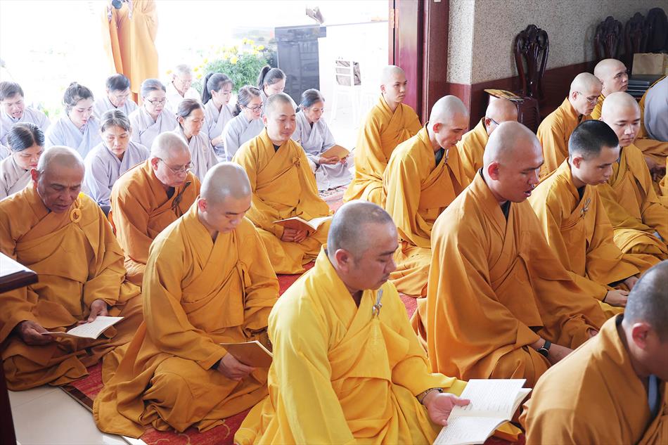 1 NGHI THỨC TỤNG KINH 1 NGHI THỨC TỤNG KINH