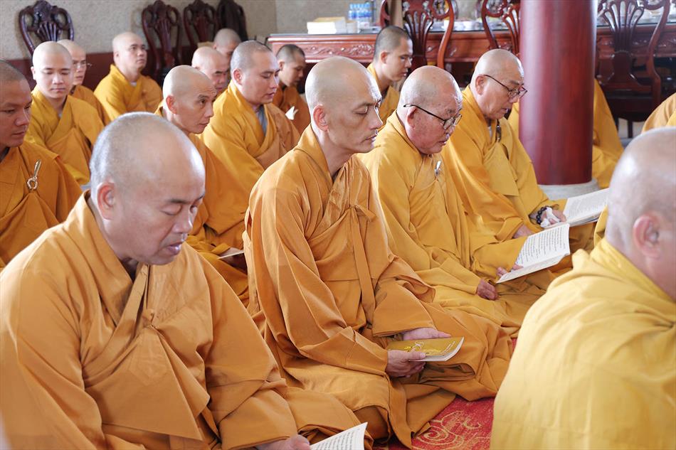 1 NGHI THỨC TỤNG KINH 1 NGHI THỨC TỤNG KINH
