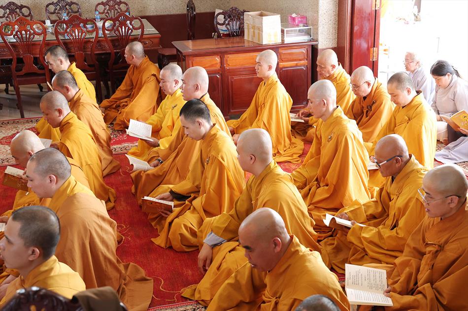 1 NGHI THỨC TỤNG KINH 1 NGHI THỨC TỤNG KINH