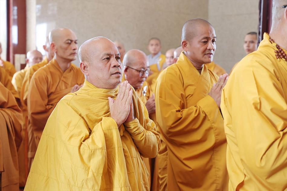 1 NGHI THỨC TỤNG KINH 1 NGHI THỨC TỤNG KINH