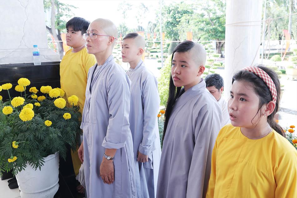 3 LỄ TƯỞNG NIỆM 3 LỄ TƯỞNG NIỆM