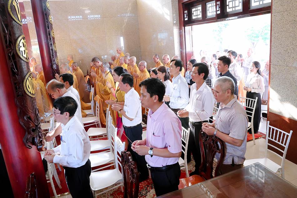 3 LỄ TƯỞNG NIỆM 3 LỄ TƯỞNG NIỆM