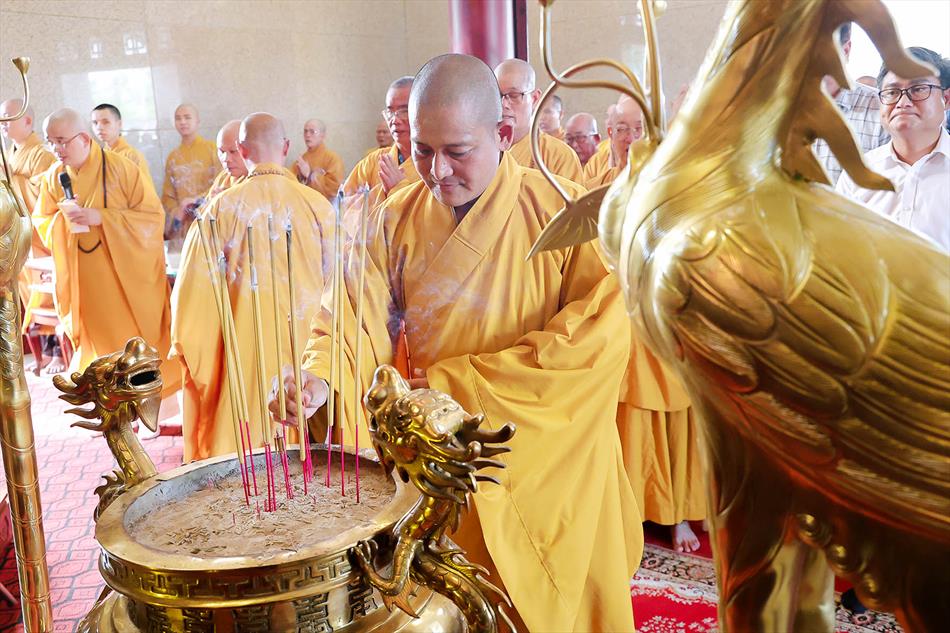 3 LỄ TƯỞNG NIỆM 3 LỄ TƯỞNG NIỆM