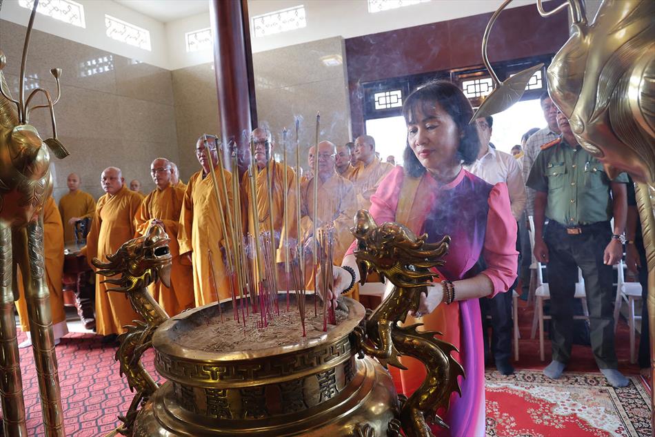 3 LỄ TƯỞNG NIỆM 3 LỄ TƯỞNG NIỆM