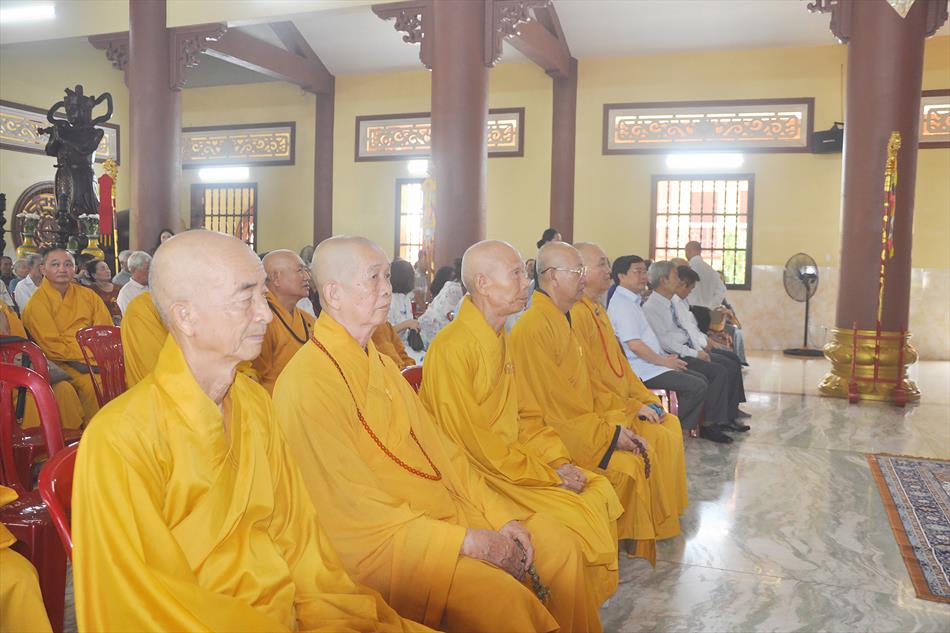 LỄ TƯỞNG NIỆM LỄ TƯỞNG NIỆM