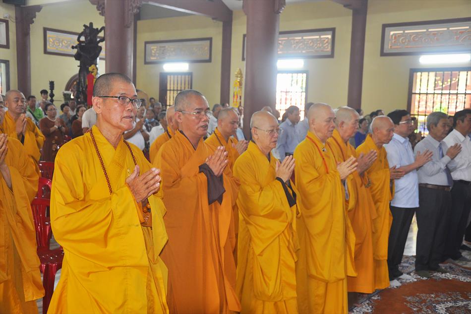 LỄ TƯỞNG NIỆM LỄ TƯỞNG NIỆM