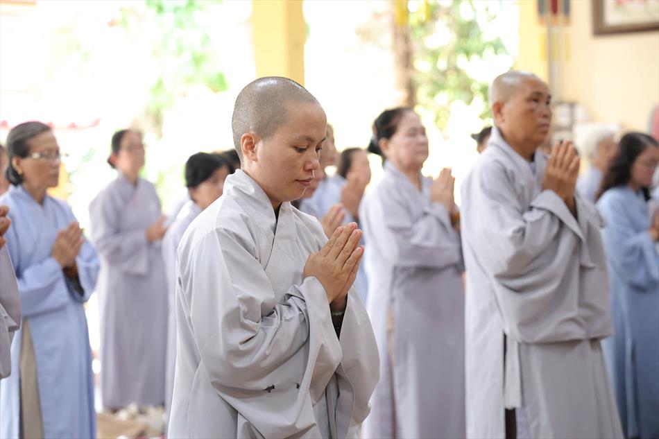 MỘT NGÀY TU TẬP THIỀN CHÁNH NIỆM TẠI CHÙA ÂN THỌ MỘT NGÀY TU TẬP THIỀN CHÁNH NIỆM TẠI CHÙA ÂN THỌ