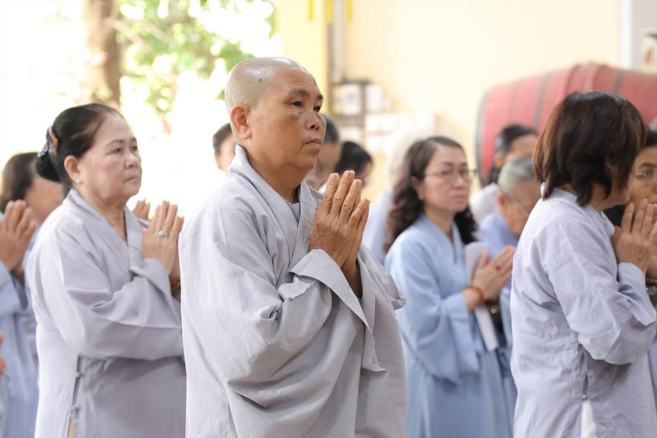 MỘT NGÀY TU TẬP THIỀN CHÁNH NIỆM TẠI CHÙA ÂN THỌ MỘT NGÀY TU TẬP THIỀN CHÁNH NIỆM TẠI CHÙA ÂN THỌ