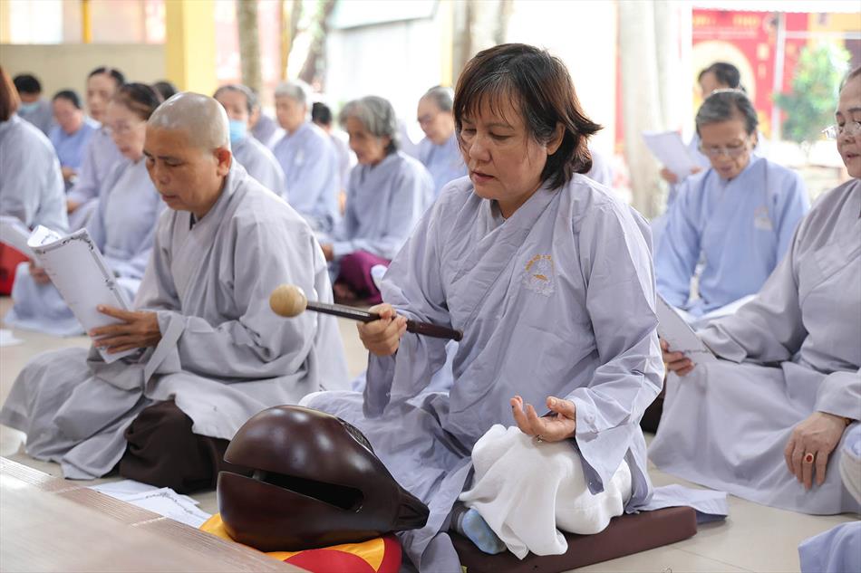 MỘT NGÀY TU TẬP THIỀN CHÁNH NIỆM TẠI CHÙA ÂN THỌ MỘT NGÀY TU TẬP THIỀN CHÁNH NIỆM TẠI CHÙA ÂN THỌ