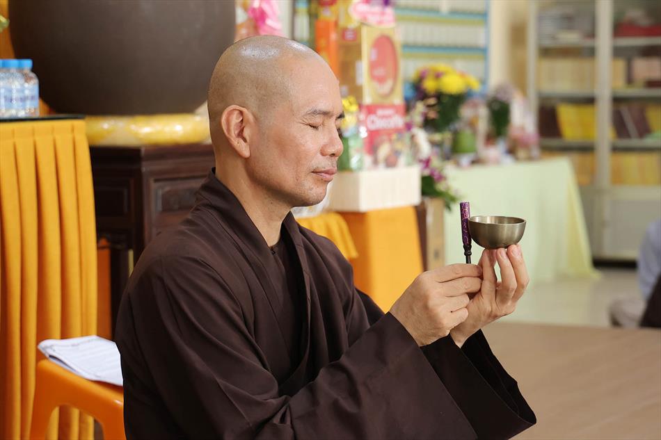 MỘT NGÀY TU TẬP THIỀN CHÁNH NIỆM TẠI CHÙA ÂN THỌ MỘT NGÀY TU TẬP THIỀN CHÁNH NIỆM TẠI CHÙA ÂN THỌ