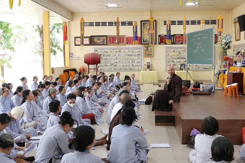 MỘT NGÀY TU TẬP THIỀN CHÁNH NIỆM TẠI CHÙA ÂN THỌ MỘT NGÀY TU TẬP THIỀN CHÁNH NIỆM TẠI CHÙA ÂN THỌ