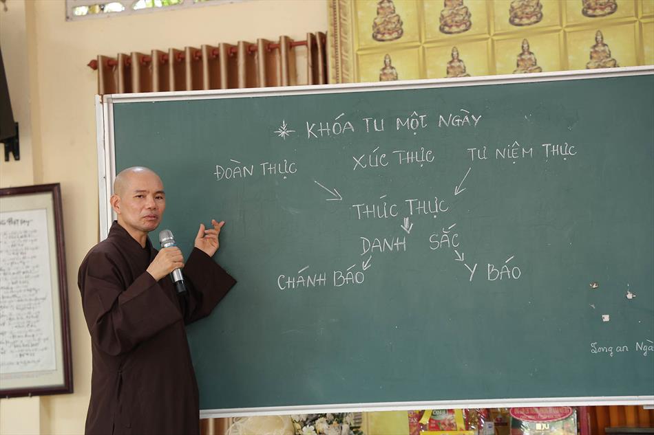 MỘT NGÀY TU TẬP THIỀN CHÁNH NIỆM TẠI CHÙA ÂN THỌ MỘT NGÀY TU TẬP THIỀN CHÁNH NIỆM TẠI CHÙA ÂN THỌ