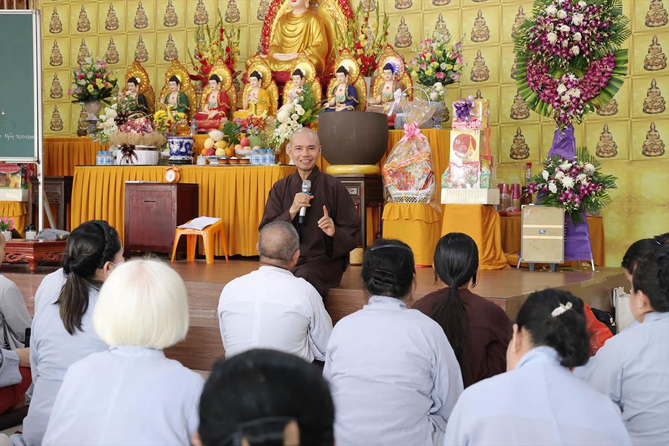 MỘT NGÀY TU TẬP THIỀN CHÁNH NIỆM TẠI CHÙA ÂN THỌ MỘT NGÀY TU TẬP THIỀN CHÁNH NIỆM TẠI CHÙA ÂN THỌ