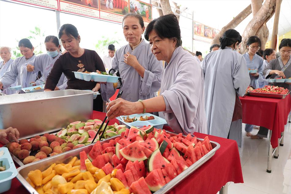 MỘT NGÀY TU TẬP THIỀN CHÁNH NIỆM TẠI CHÙA ÂN THỌ MỘT NGÀY TU TẬP THIỀN CHÁNH NIỆM TẠI CHÙA ÂN THỌ