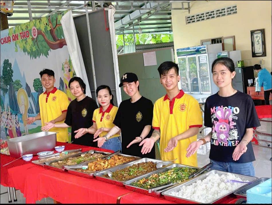 MỘT NGÀY TU TẬP THIỀN CHÁNH NIỆM TẠI CHÙA ÂN THỌ MỘT NGÀY TU TẬP THIỀN CHÁNH NIỆM TẠI CHÙA ÂN THỌ