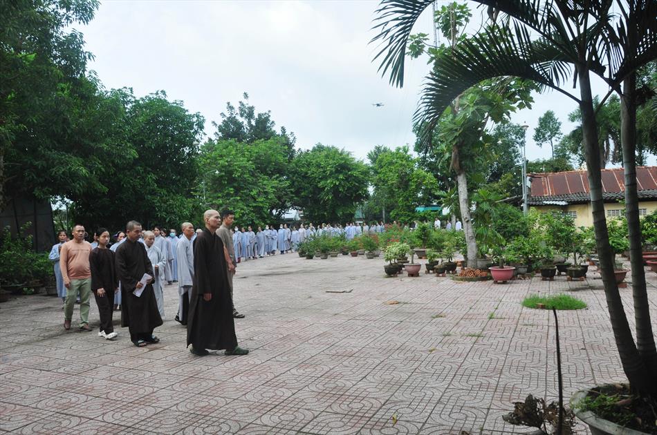 MỘT NGÀY TU TẬP THIỀN CHÁNH NIỆM TẠI CHÙA ÂN THỌ MỘT NGÀY TU TẬP THIỀN CHÁNH NIỆM TẠI CHÙA ÂN THỌ