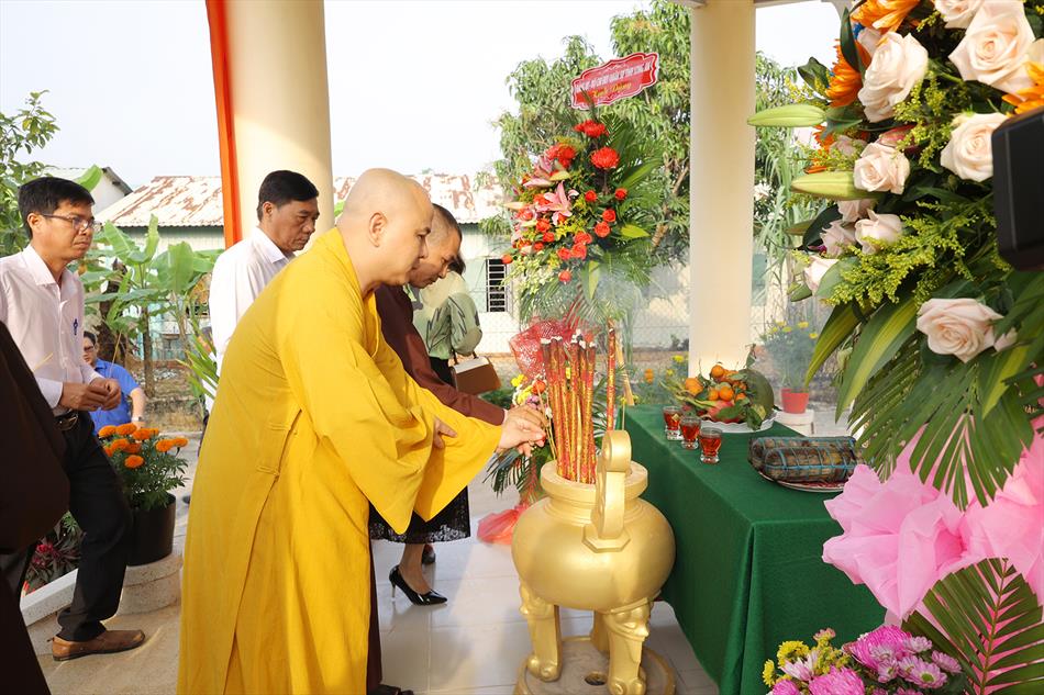 MÙA XUÂN ĐONG ĐẦY YÊU THƯƠNG NƠI BIÊN GIỚI MÙA XUÂN ĐONG ĐẦY YÊU THƯƠNG NƠI BIÊN GIỚI