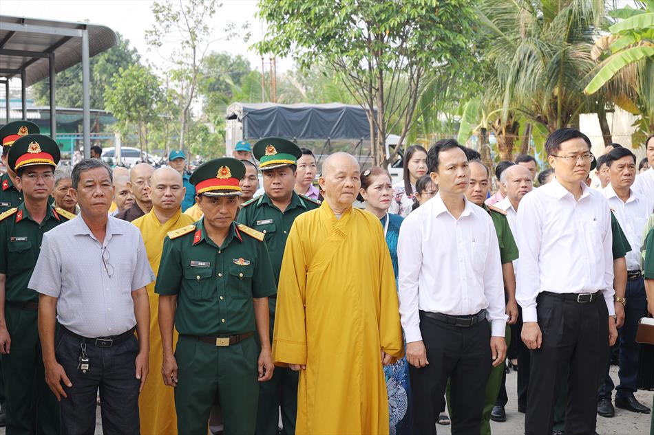 MÙA XUÂN ĐONG ĐẦY YÊU THƯƠNG NƠI BIÊN GIỚI MÙA XUÂN ĐONG ĐẦY YÊU THƯƠNG NƠI BIÊN GIỚI