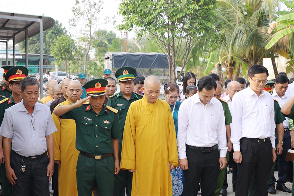 MÙA XUÂN ĐONG ĐẦY YÊU THƯƠNG NƠI BIÊN GIỚI MÙA XUÂN ĐONG ĐẦY YÊU THƯƠNG NƠI BIÊN GIỚI