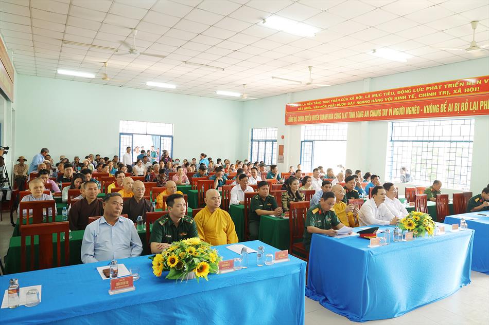 MÙA XUÂN ĐONG ĐẦY YÊU THƯƠNG NƠI BIÊN GIỚI MÙA XUÂN ĐONG ĐẦY YÊU THƯƠNG NƠI BIÊN GIỚI