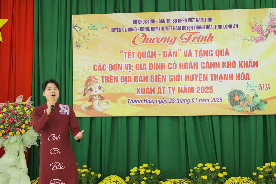 MÙA XUÂN ĐONG ĐẦY YÊU THƯƠNG NƠI BIÊN GIỚI MÙA XUÂN ĐONG ĐẦY YÊU THƯƠNG NƠI BIÊN GIỚI
